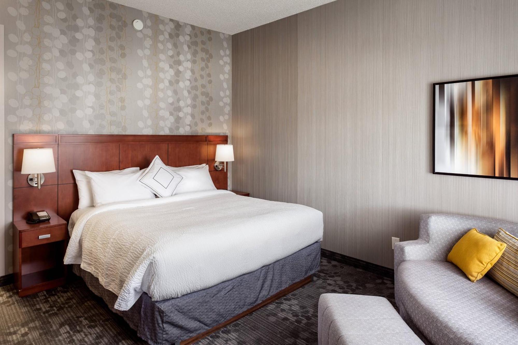 Hotel Courtyard By Marriott Stockton Esterno foto