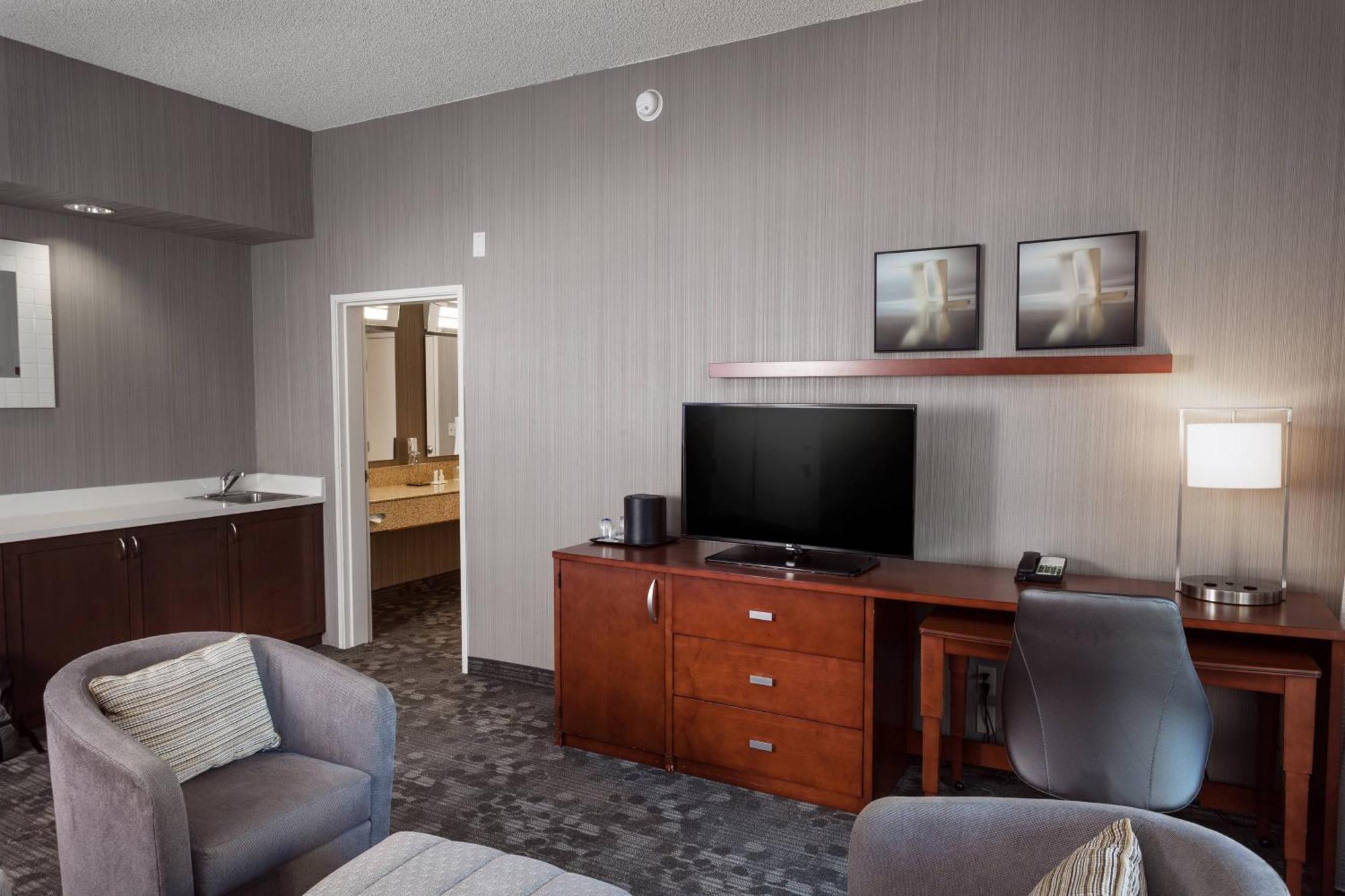 Hotel Courtyard By Marriott Stockton Esterno foto